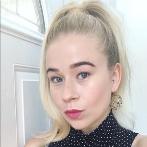 Meet your Posher, Allie